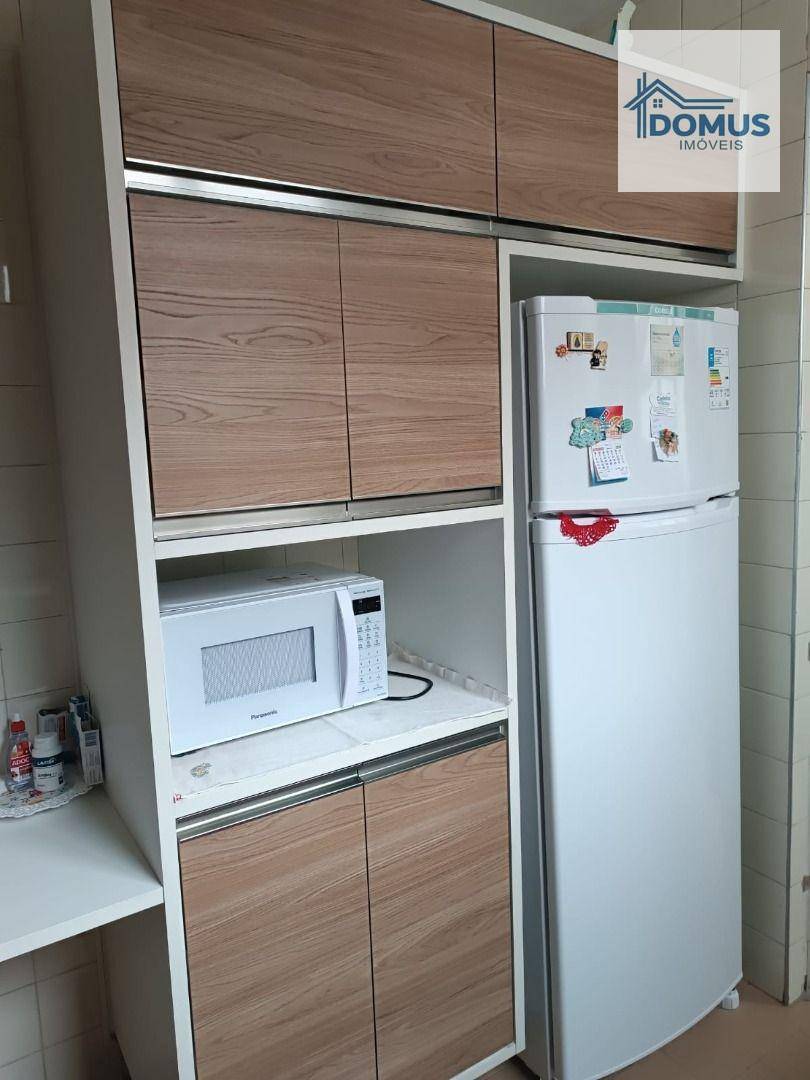 Apartamento à venda com 3 quartos, 115m² - Foto 6