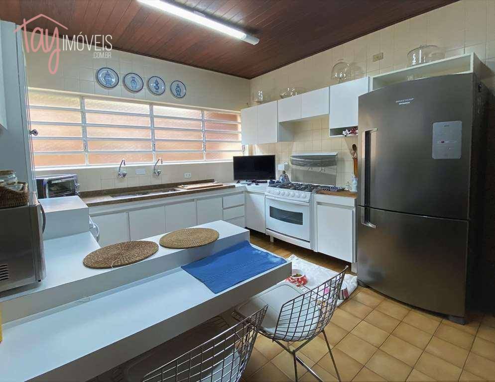 Casa à venda com 3 quartos, 334m² - Foto 25