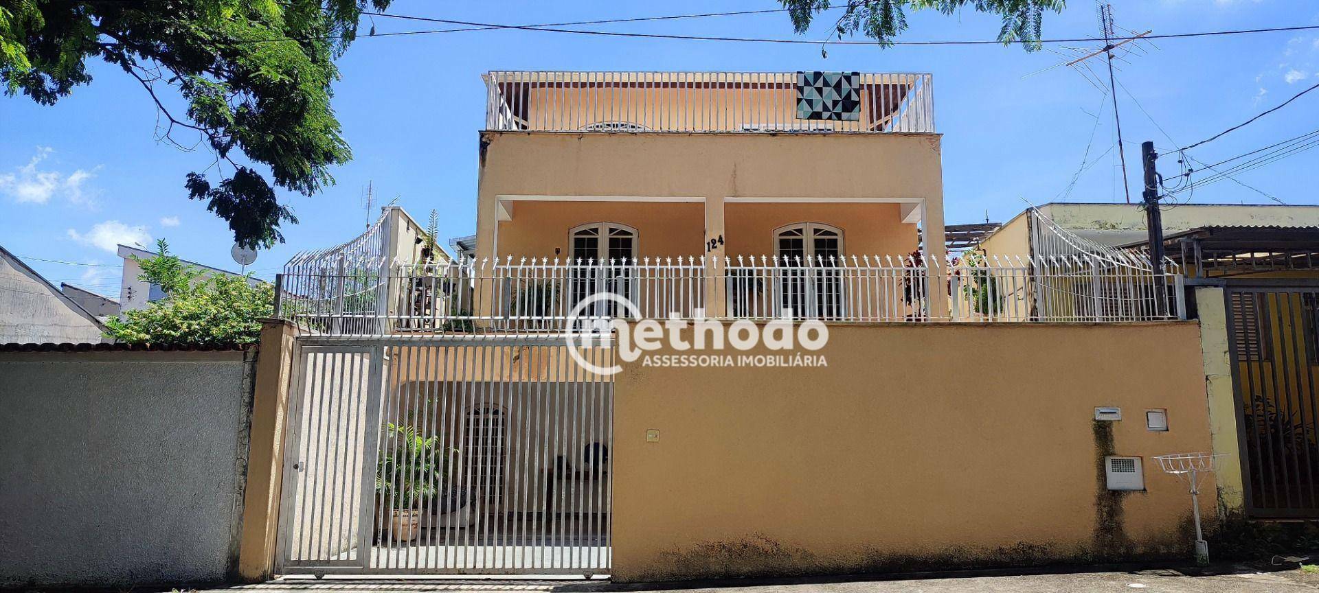 Casa à venda com 3 quartos, 285m² - Foto 1