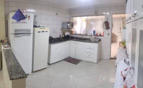 Sobrado à venda com 3 quartos, 120m² - Foto 5