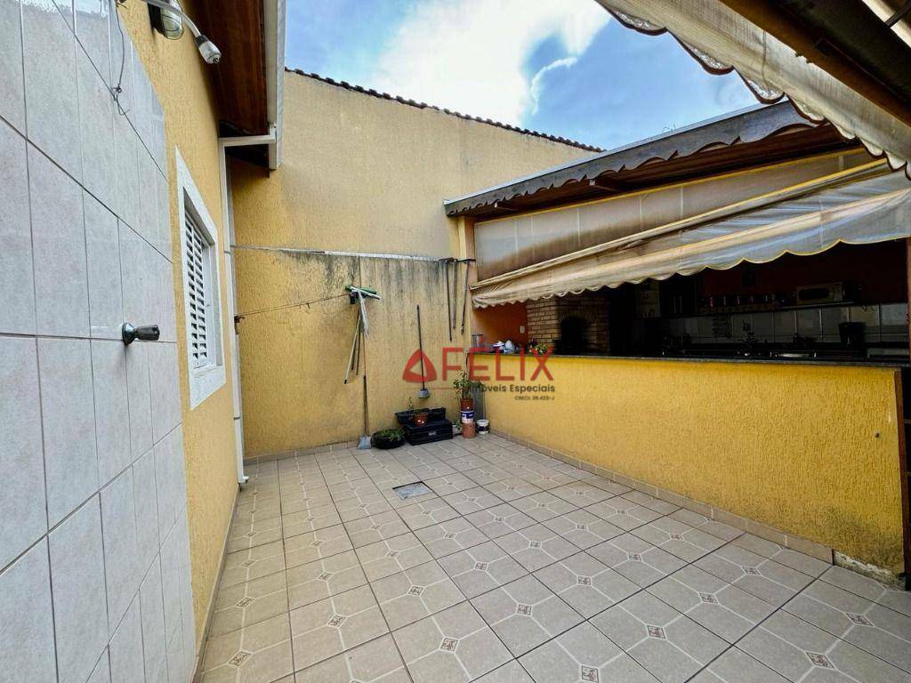 Casa à venda com 2 quartos, 205m² - Foto 16