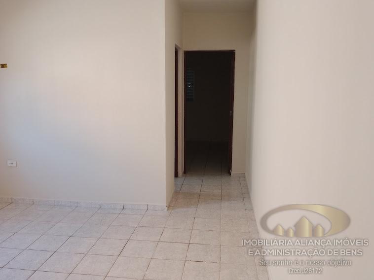 Casa para alugar com 2 quartos, 60m² - Foto 14