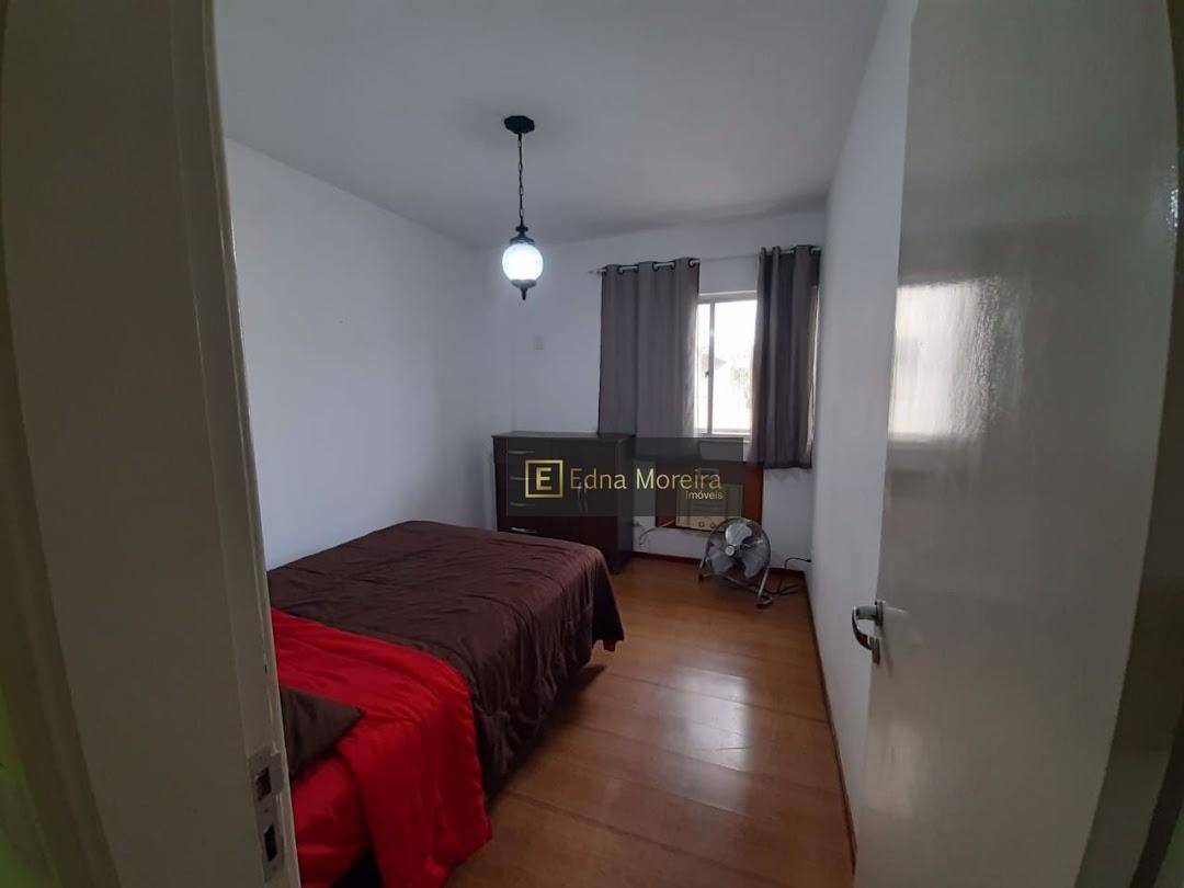 Apartamento à venda com 3 quartos, 105m² - Foto 4