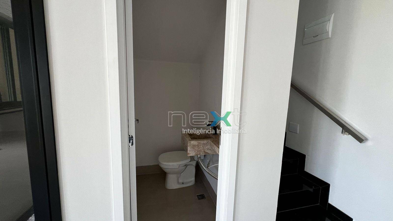 Sobrado à venda com 3 quartos, 138m² - Foto 4