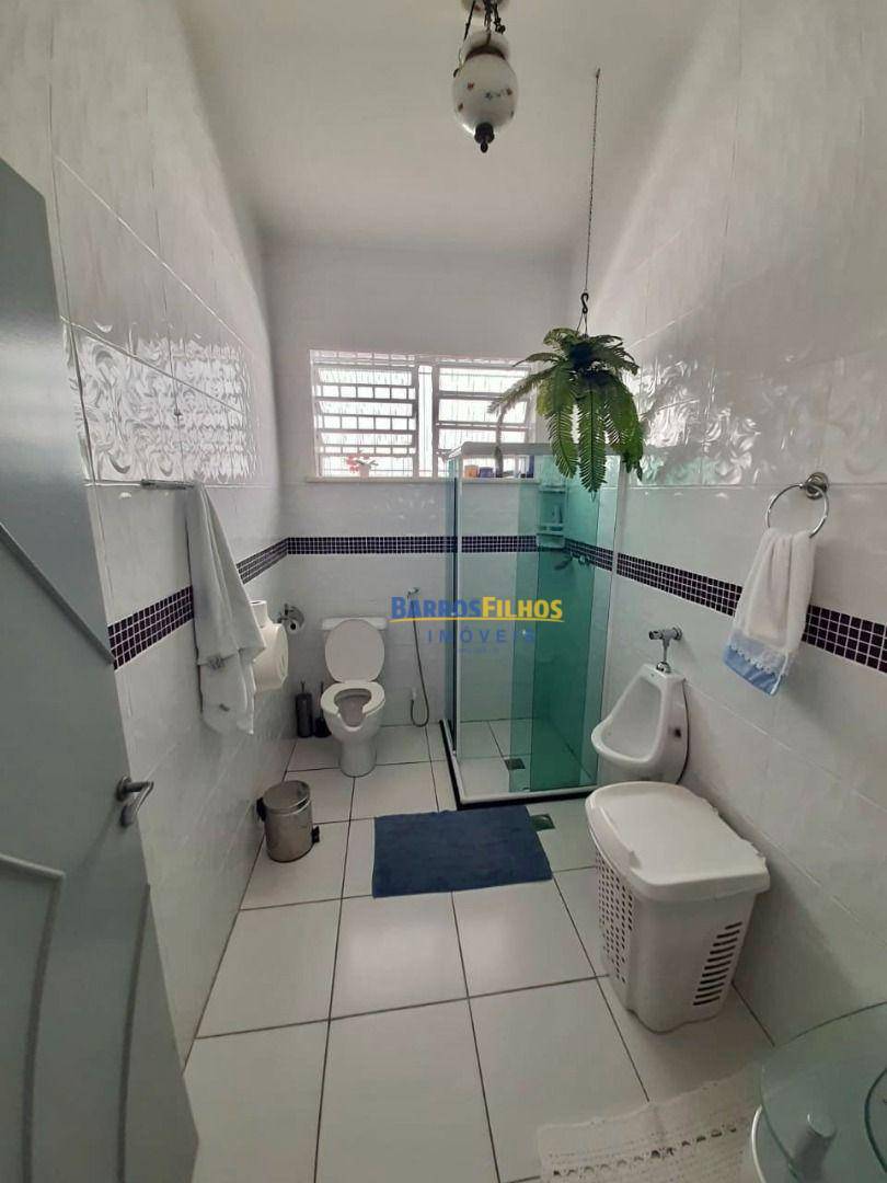 Casa à venda com 5 quartos, 300m² - Foto 19