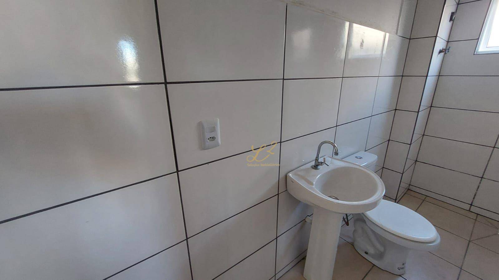 Apartamento à venda com 3 quartos, 94m² - Foto 13