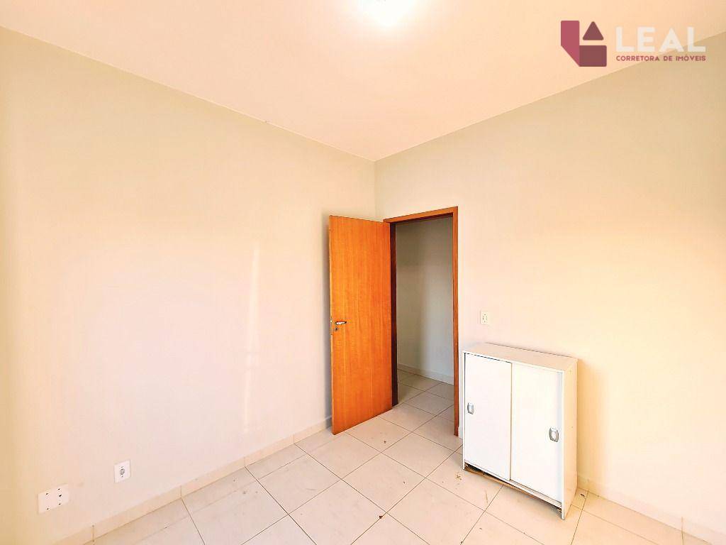 Apartamento à venda com 2 quartos, 72m² - Foto 15