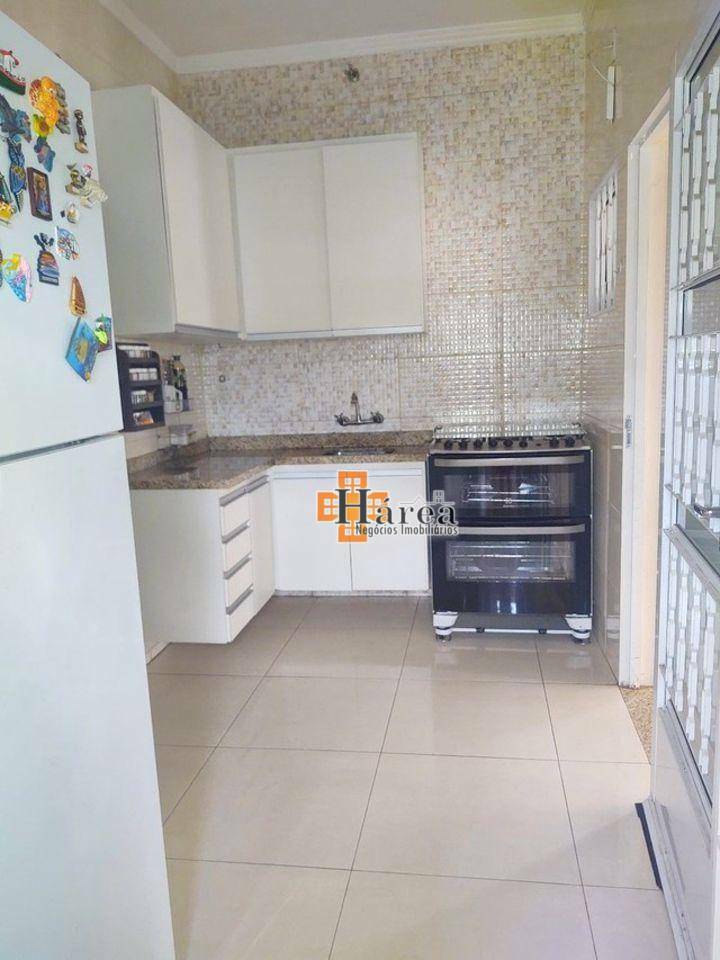 Casa à venda com 2 quartos, 220m² - Foto 10