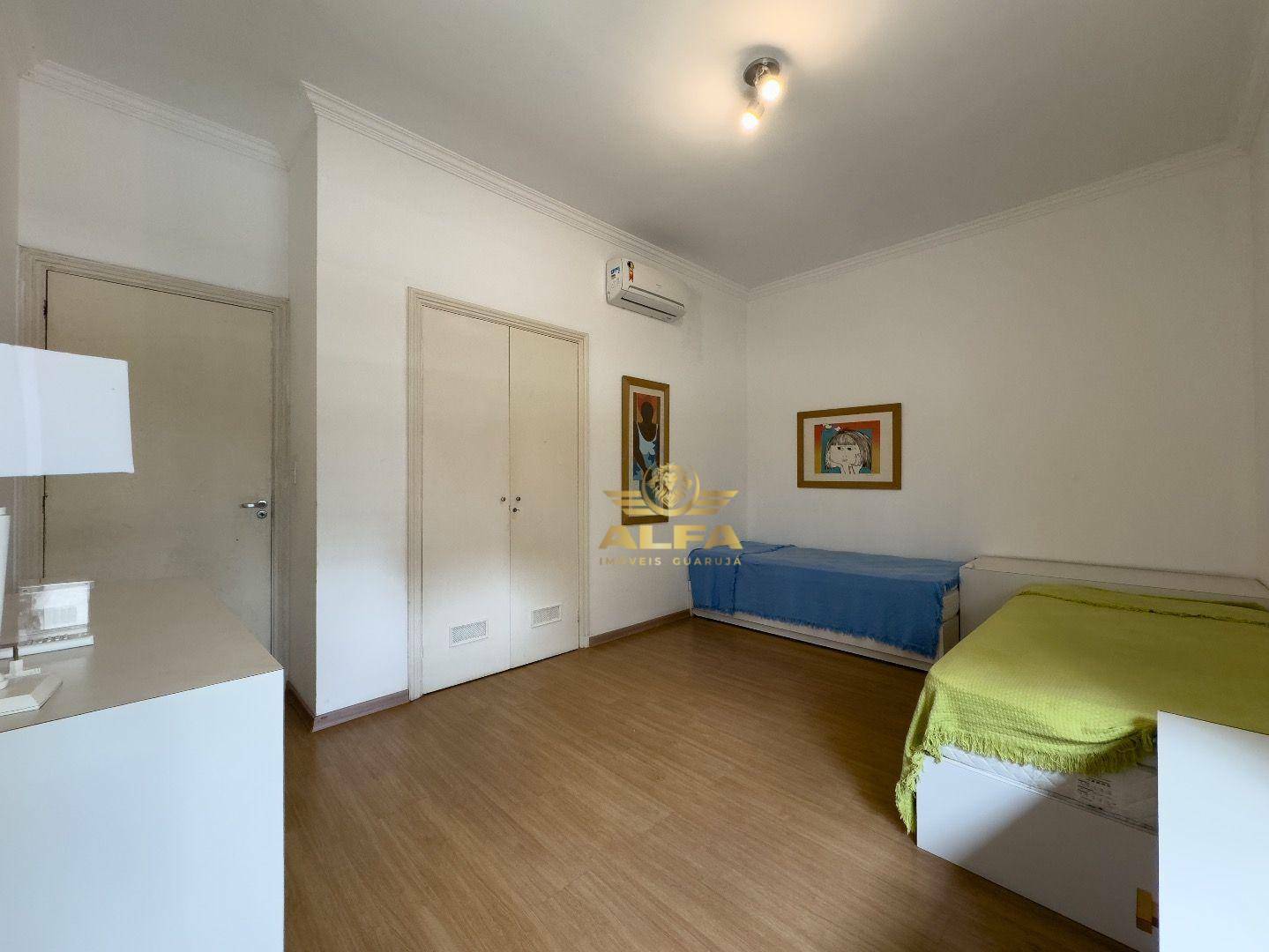 Apartamento à venda com 4 quartos, 200m² - Foto 17