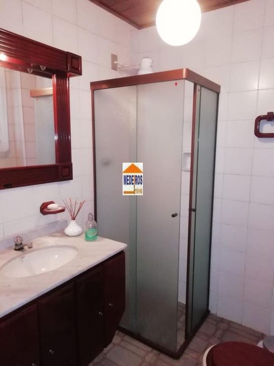 Casa à venda com 4 quartos, 240m² - Foto 14