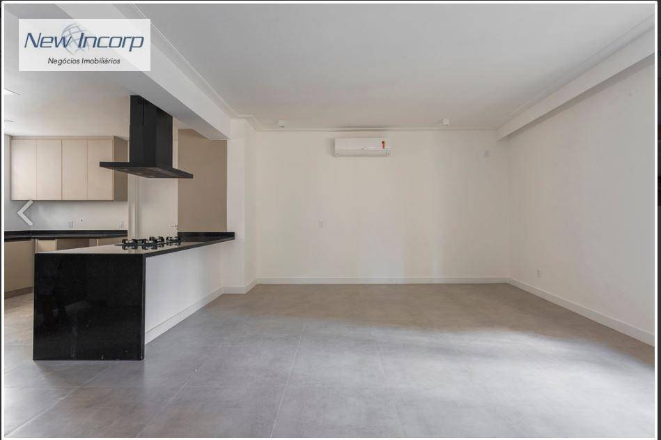 Apartamento à venda com 3 quartos, 225m² - Foto 5