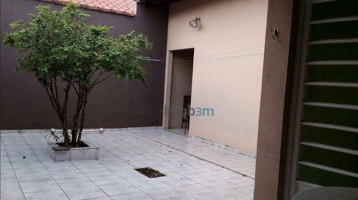 Casa à venda com 3 quartos, 120m² - Foto 9