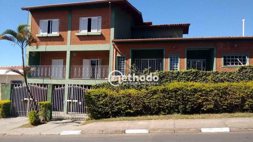 Casa à venda com 4 quartos, 350m² - Foto 1