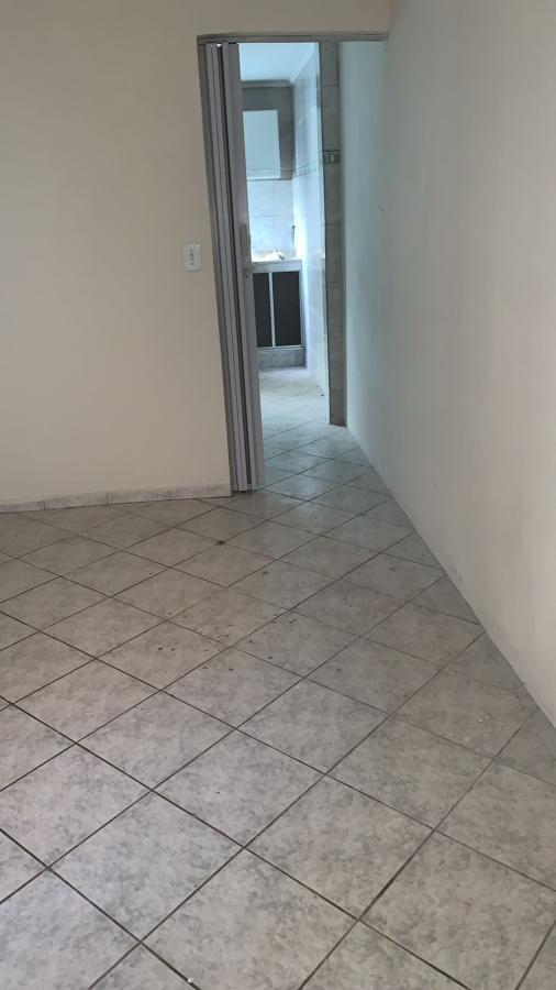 Casa para alugar com 2 quartos, 220m² - Foto 27