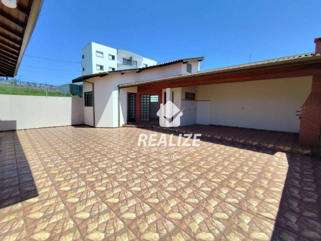 Casa à venda com 3 quartos, 144m² - Foto 18