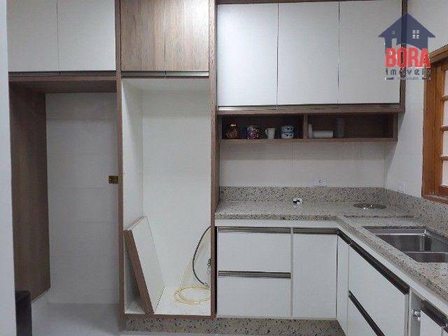 Casa à venda com 3 quartos, 138m² - Foto 6