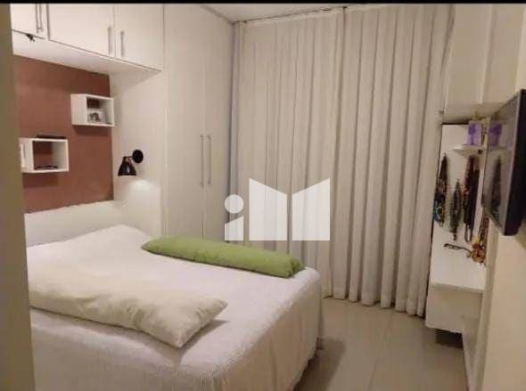 Apartamento para alugar com 3 quartos, 153m² - Foto 4