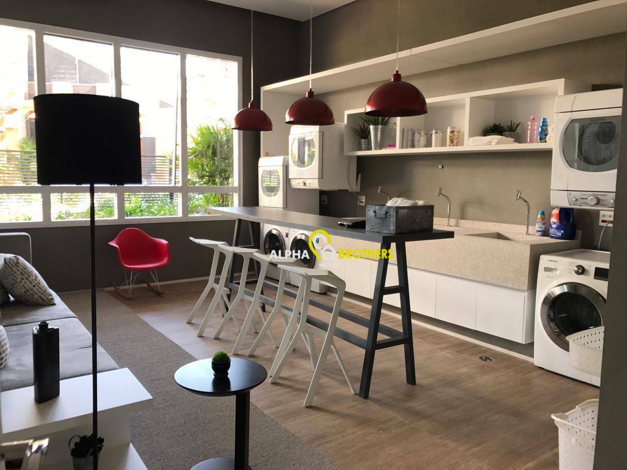 Apartamento para alugar com 2 quartos, 70m² - Foto 28