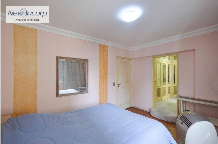 Apartamento à venda com 3 quartos, 134m² - Foto 11