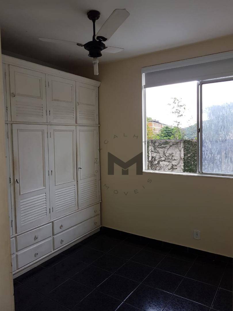 Apartamento à venda com 2 quartos, 60m² - Foto 7