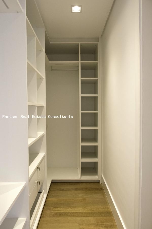 Apartamento para alugar com 4 quartos, 273m² - Foto 33