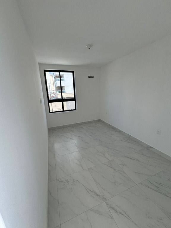 Apartamento à venda com 2 quartos, 51m² - Foto 11