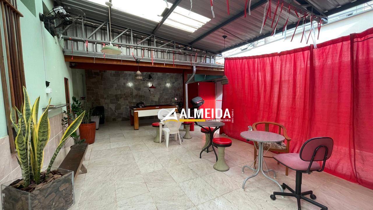 Prédio Inteiro, 245 m² - Foto 2