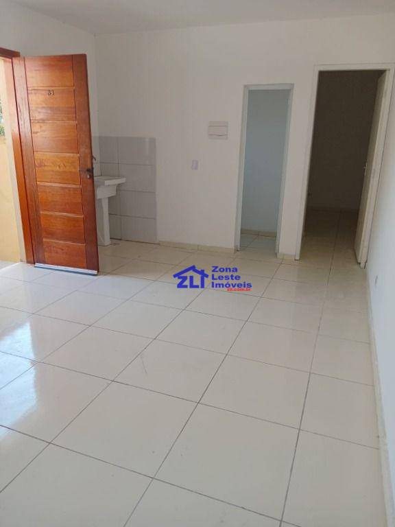 Apartamento para alugar com 1 quarto, 4m² - Foto 2