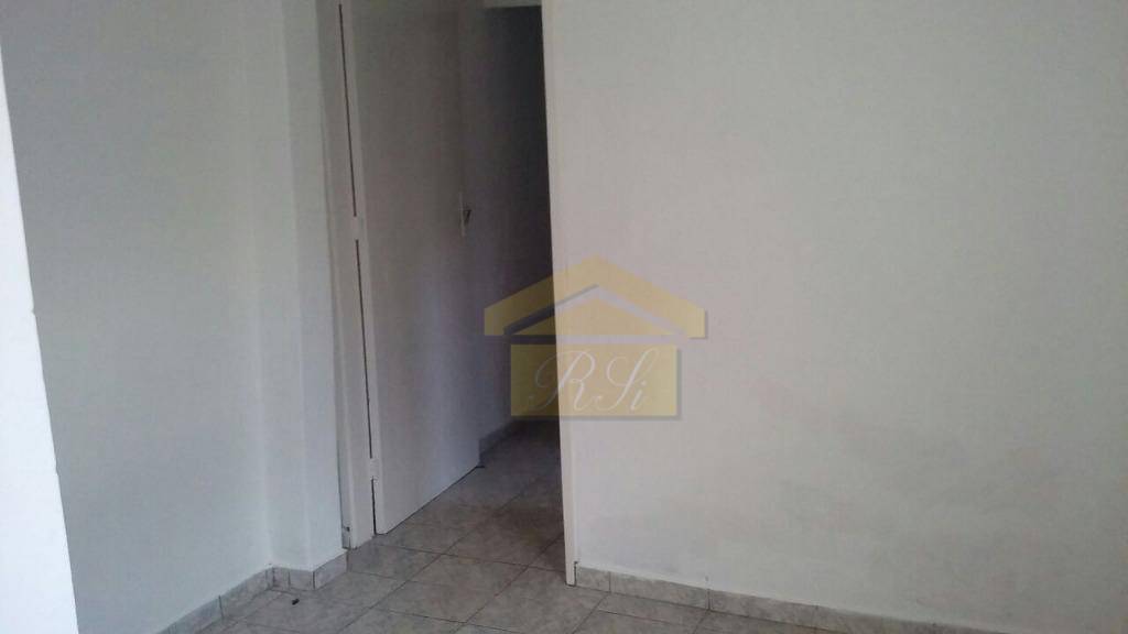 Casa à venda com 1 quarto, 150m² - Foto 9