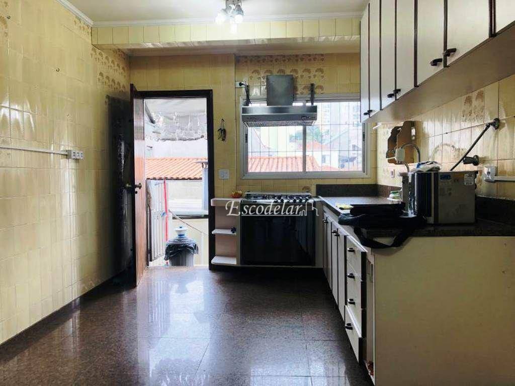 Sobrado à venda com 3 quartos, 303m² - Foto 31