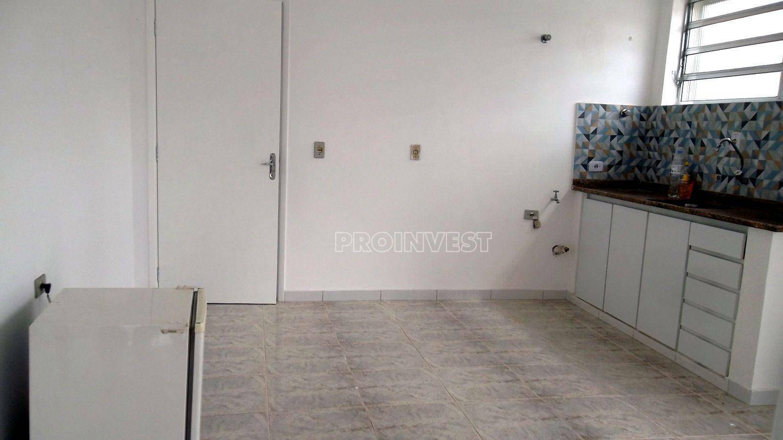 Casa à venda com 3 quartos, 330m² - Foto 10