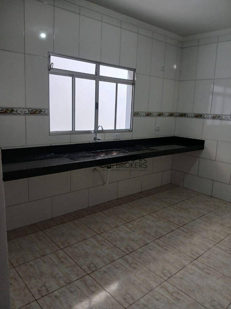 Sobrado à venda com 2 quartos, 84m² - Foto 4