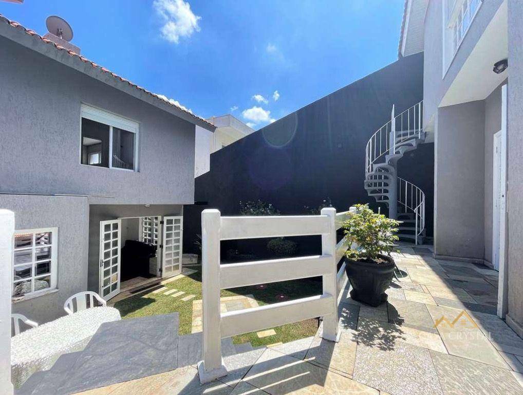 Casa de Condomínio à venda com 5 quartos, 285m² - Foto 34