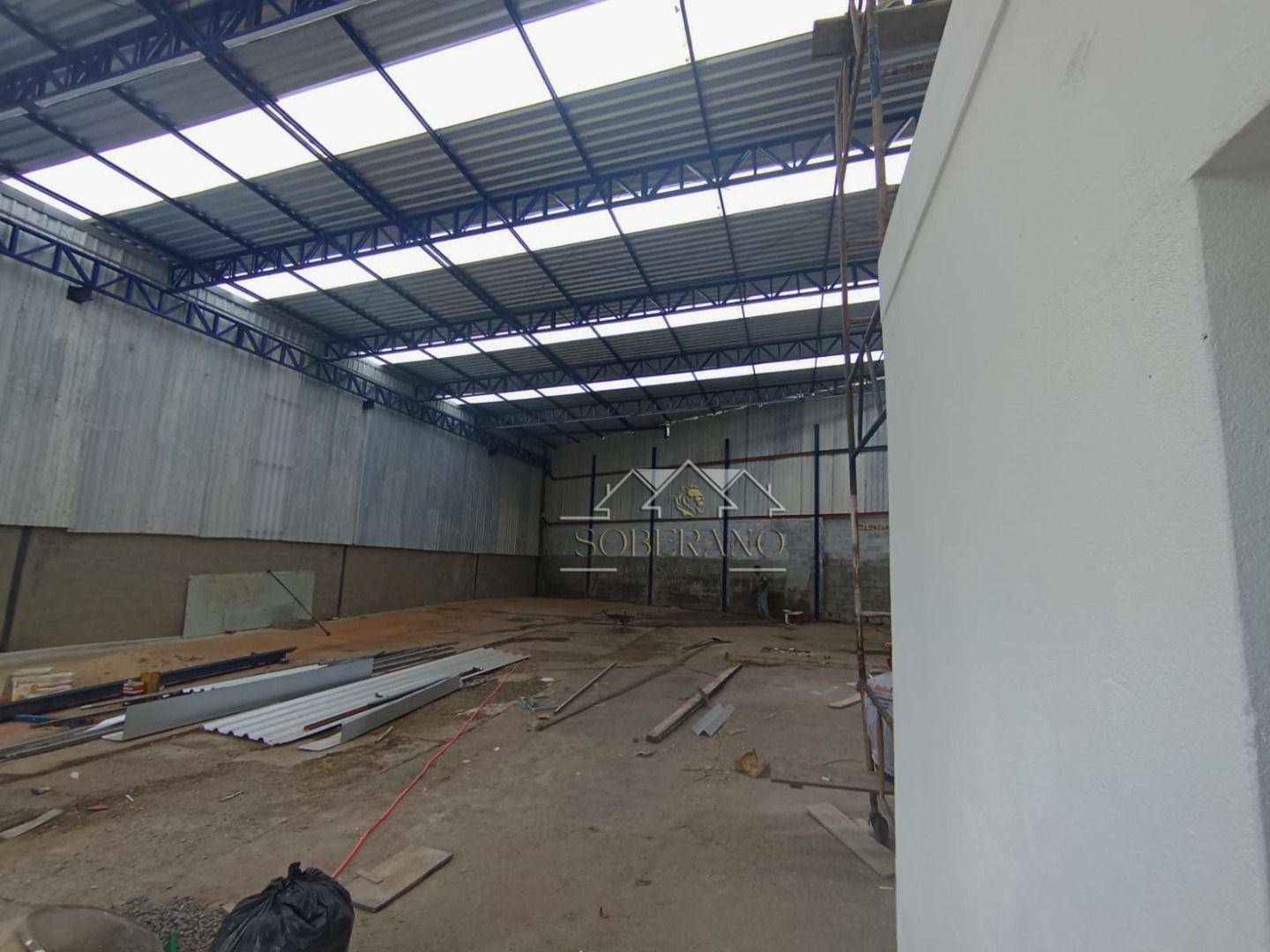 Depósito-Galpão-Armazém para alugar, 500m² - Foto 1