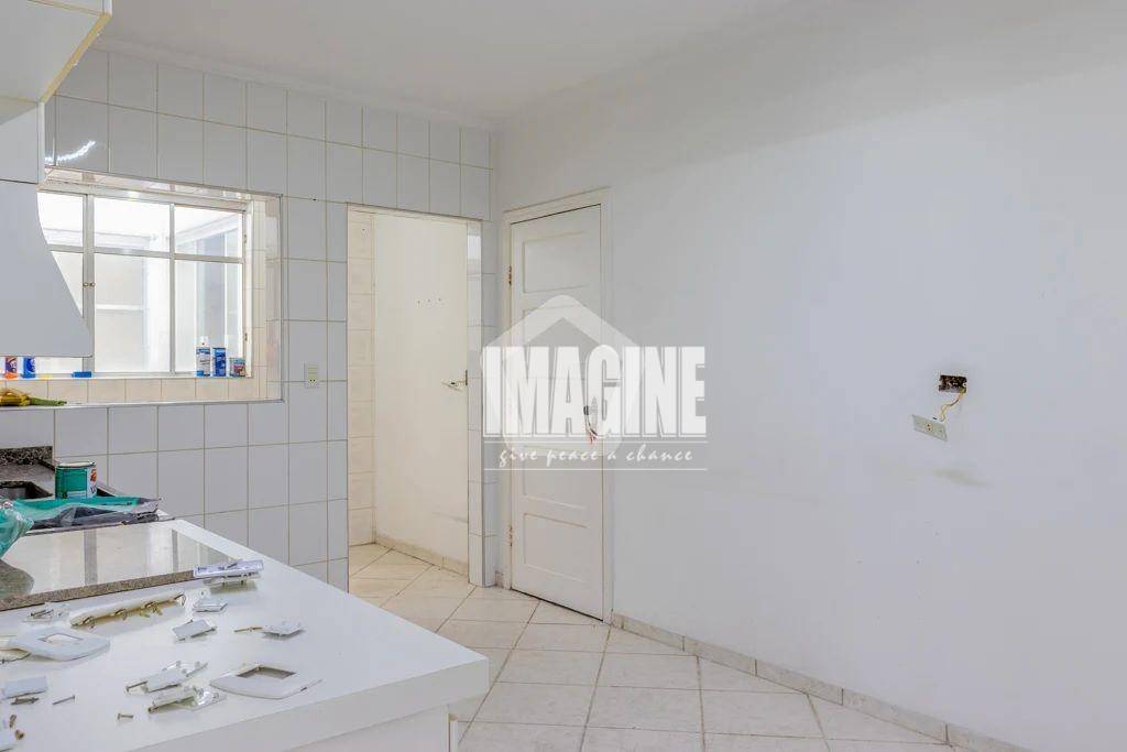 Apartamento à venda com 2 quartos, 77m² - Foto 13