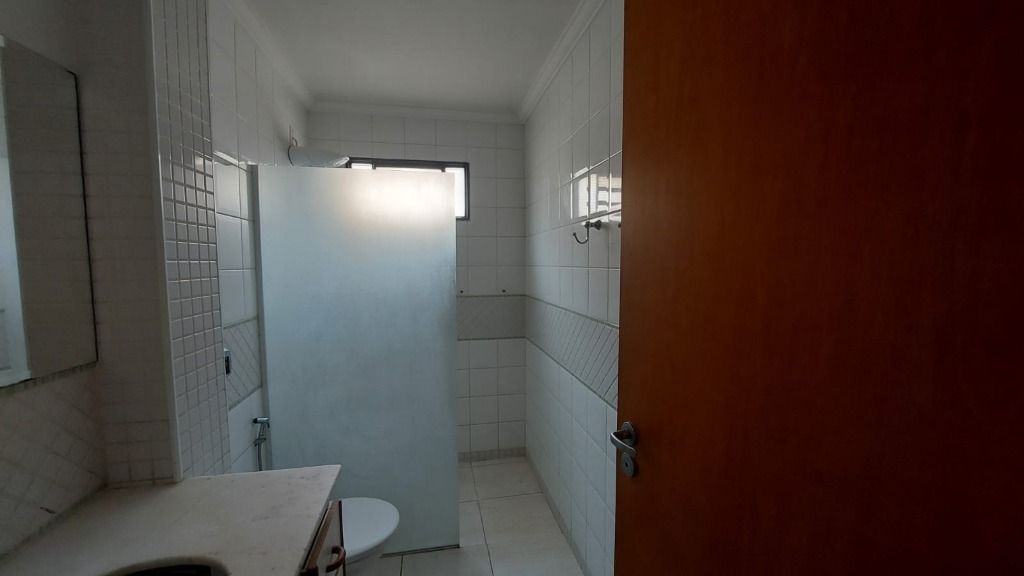 Apartamento à venda e aluguel com 3 quartos, 114m² - Foto 5