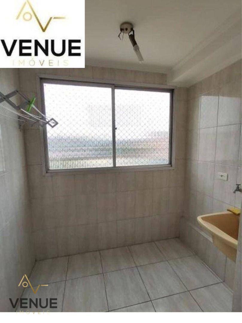 Apartamento à venda com 2 quartos, 56m² - Foto 13