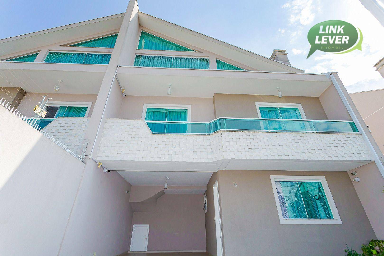 Casa à venda com 5 quartos, 177m² - Foto 2