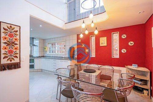 Casa, 4 quartos, 237 m² - Foto 4