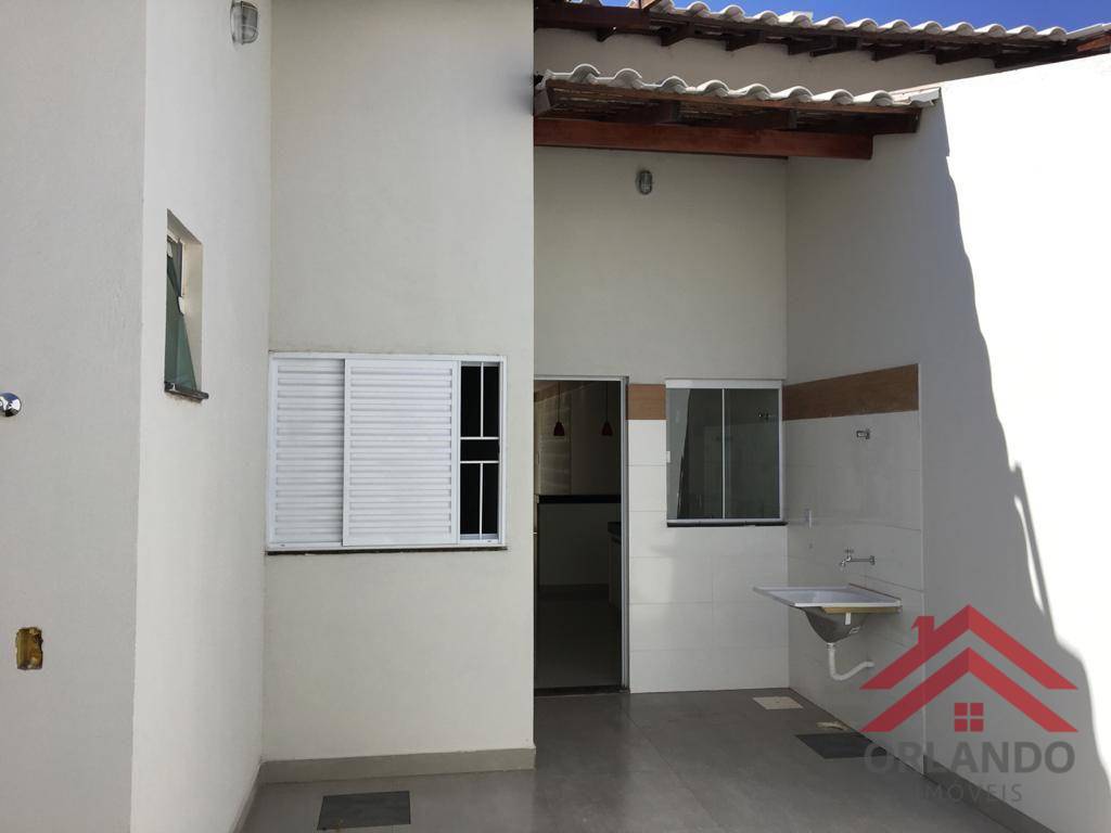 Casa à venda com 2 quartos, 70m² - Foto 10