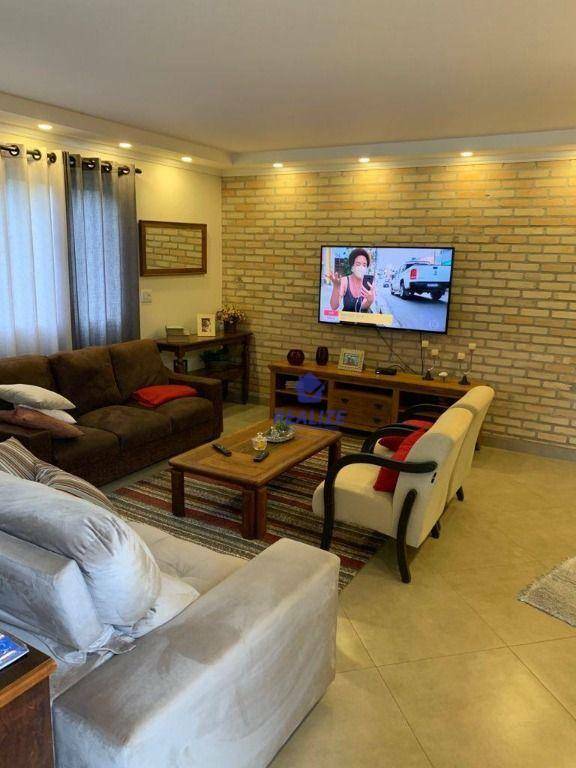 Casa de Condomínio à venda com 3 quartos, 300m² - Foto 32