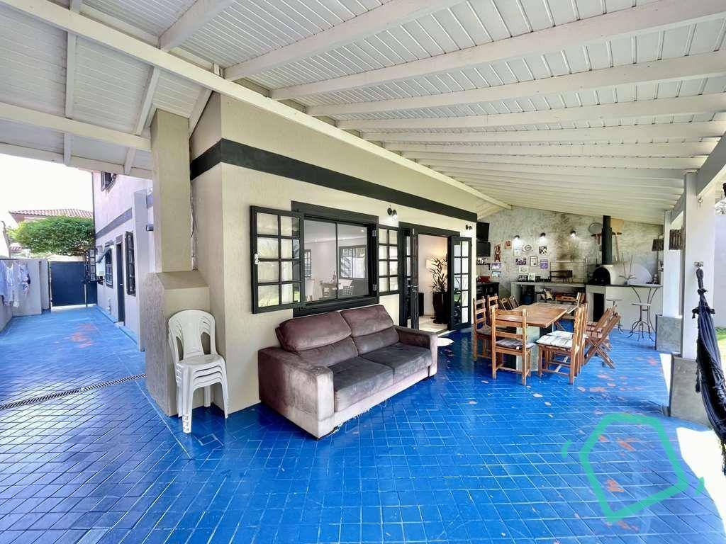 Casa de Condomínio à venda com 4 quartos, 250m² - Foto 13