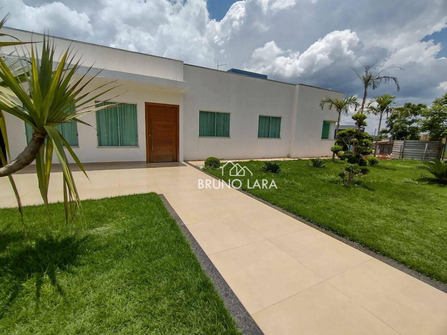 Casa de Condomínio à venda com 4 quartos, 263m² - Foto 2