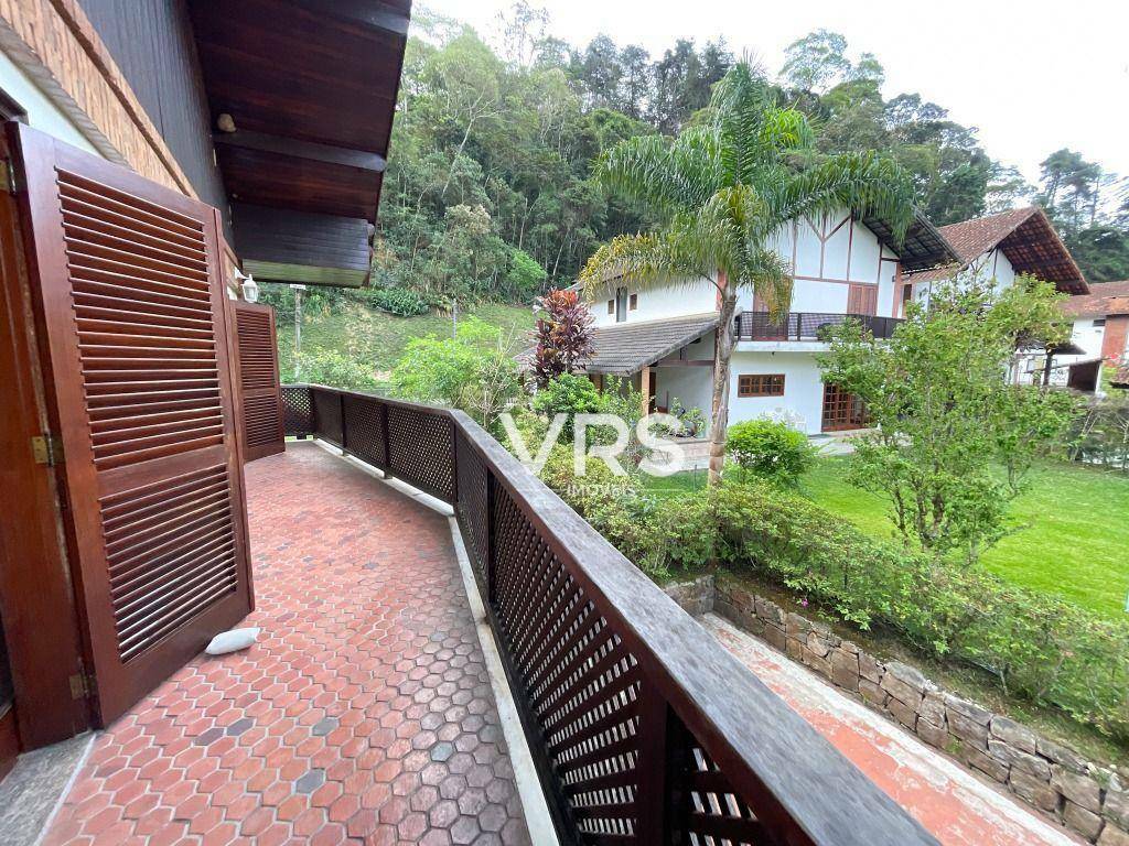 Casa de Condomínio à venda com 5 quartos, 450m² - Foto 38