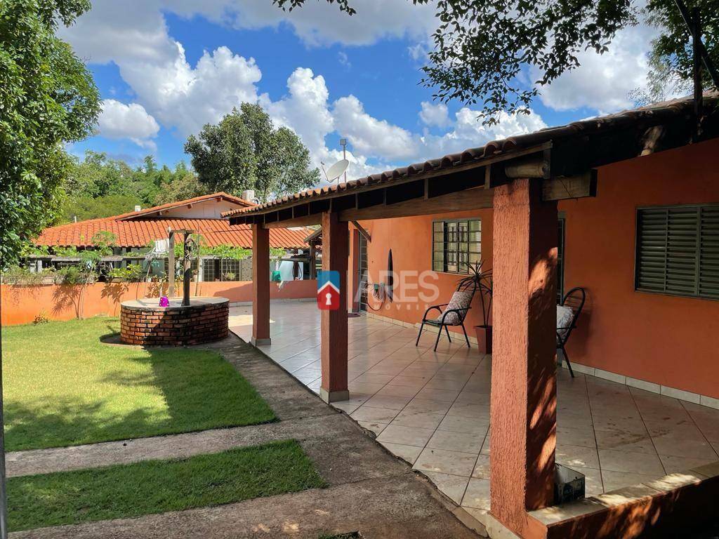 Chácara à venda com 3 quartos, 5000M2 - Foto 1