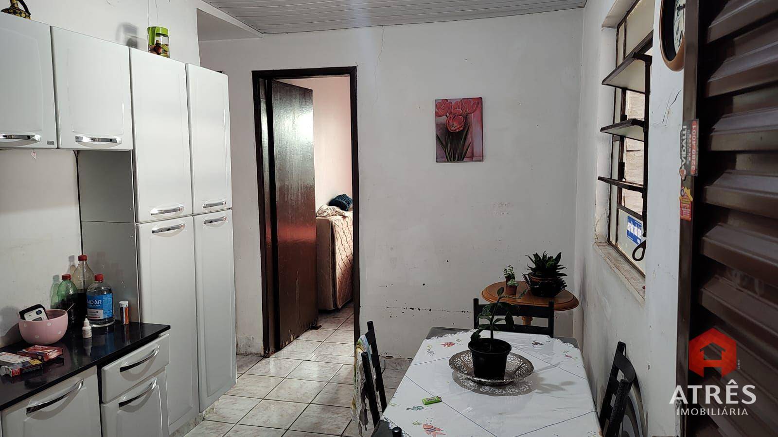 Casa à venda com 2 quartos, 200m² - Foto 6