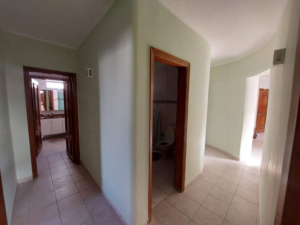 Apartamento à venda com 3 quartos, 149m² - Foto 8