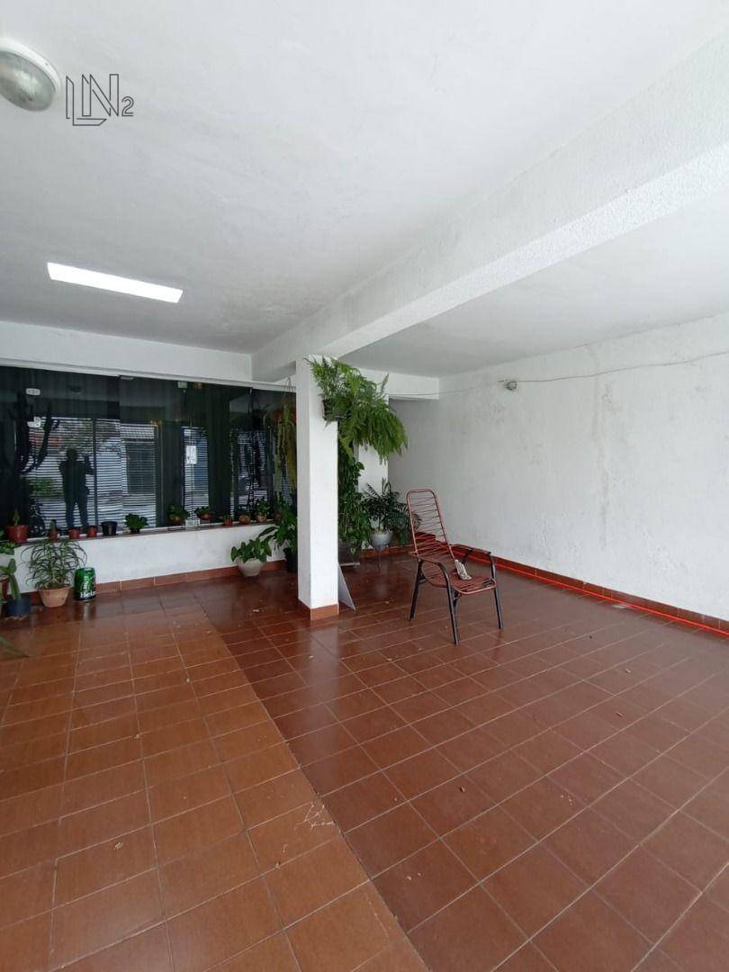 Sobrado à venda com 3 quartos, 260m² - Foto 12