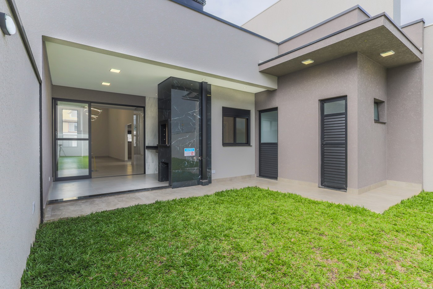 Casa à venda com 3 quartos, 135m² - Foto 7