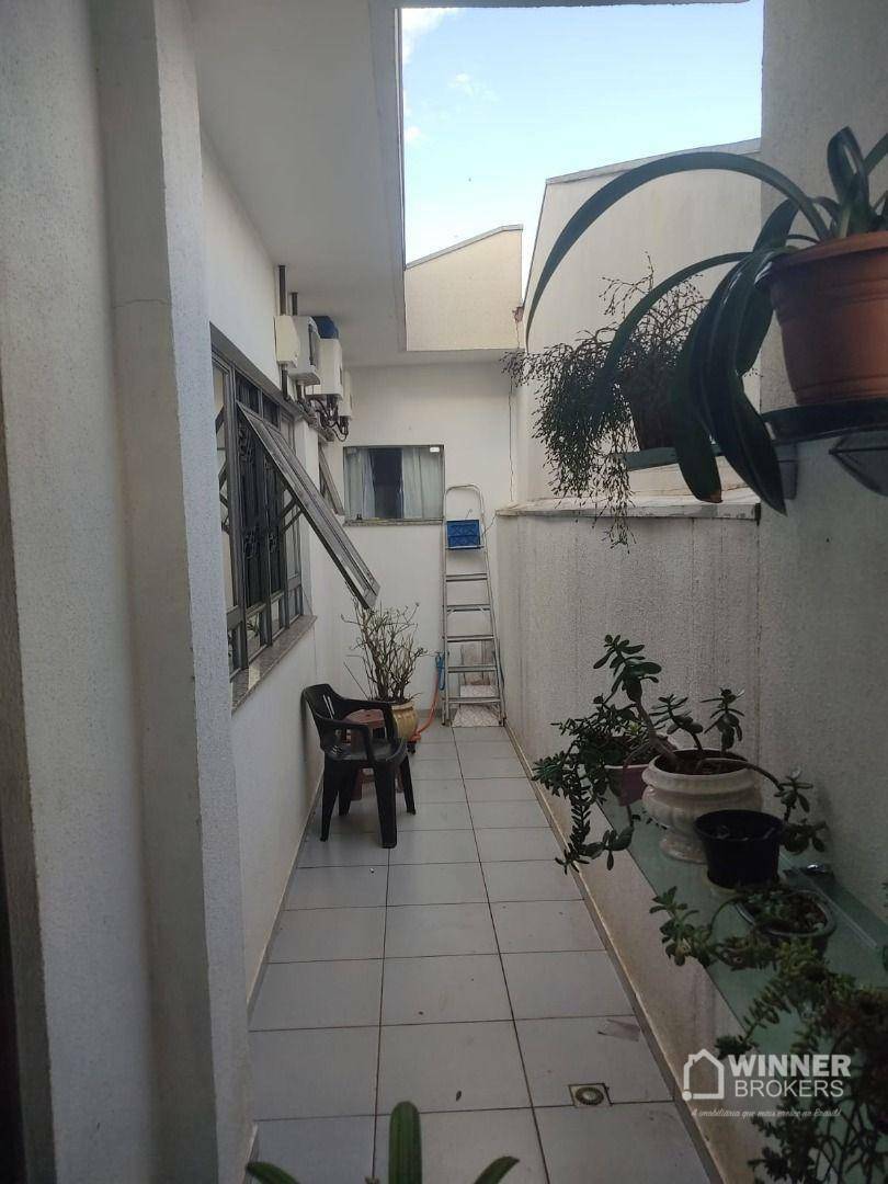 Sobrado à venda com 6 quartos, 800m² - Foto 16